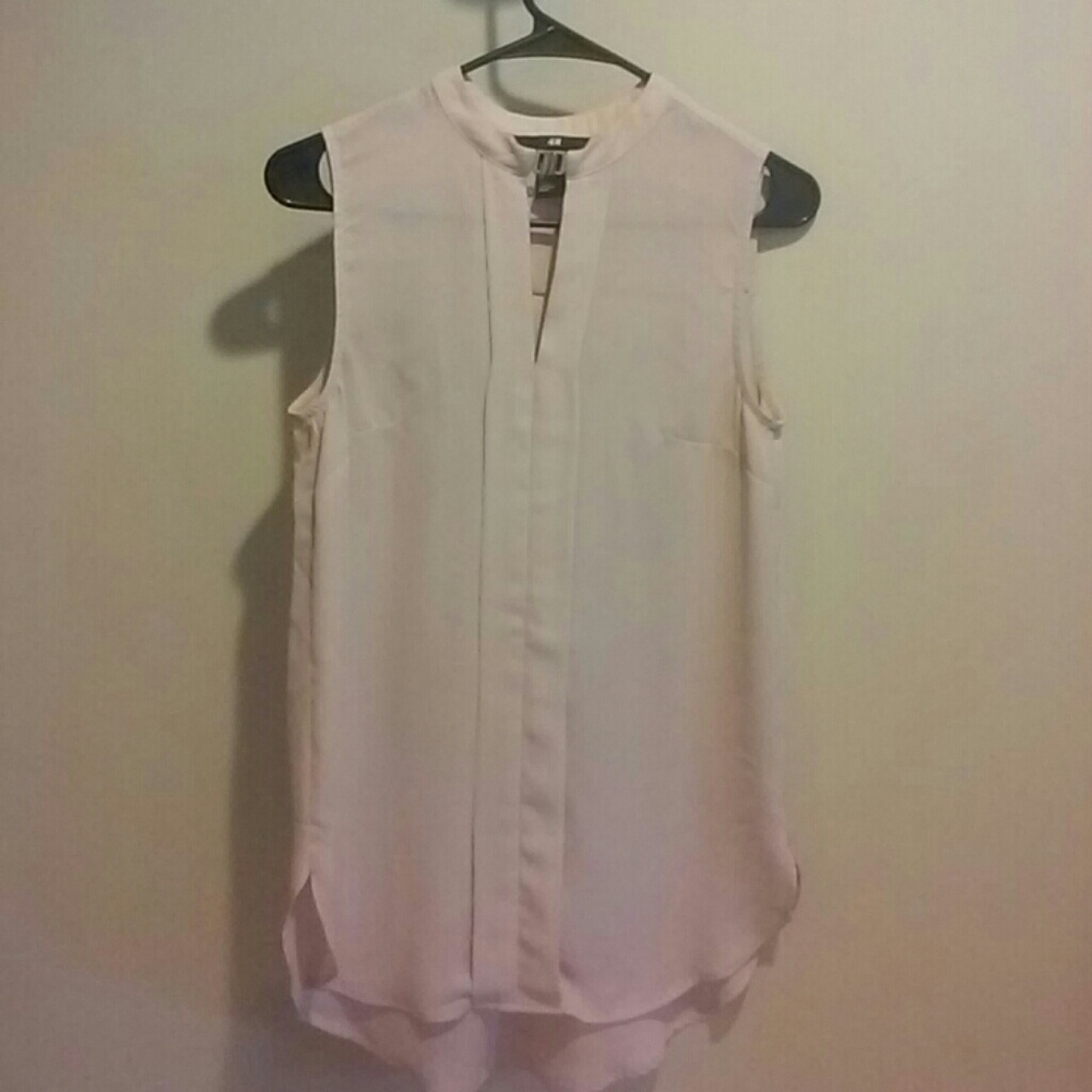 Loose fit, long blouse with buckle collar